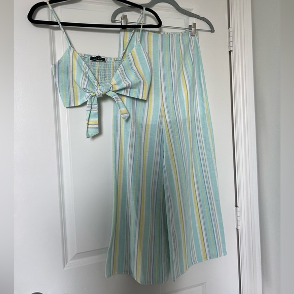 Pitaya Pastel Striped Cropped Jumpsuit - Picture 3 of 3